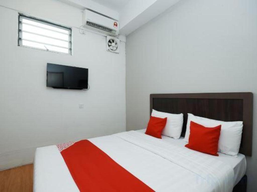 Oyo 1111 Harmony Stay Miri Buitenkant foto